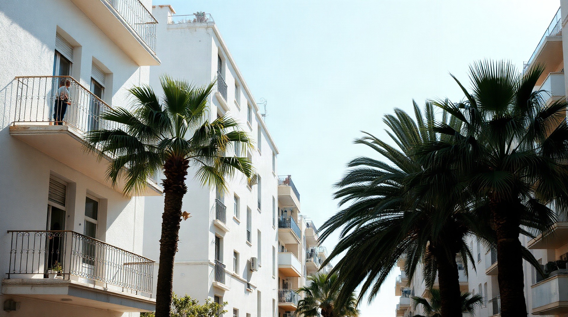 Vue d'une copropriété résidentielle sur la Costa del Sol en Espagne